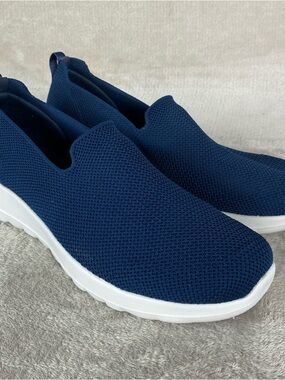 Skechers Go Walk Joy Shoes Womens Size 10.5 Blue Knit Slip On Walking Casual